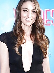 Sara Bareilles Braless Photos