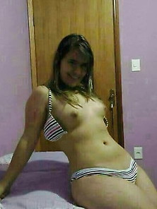 Brazilian Amateur Cutie Girlfrien Exposed