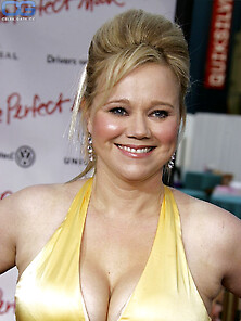 Caroline Rhea