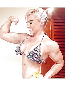 Hot Female Bodybuilder Maira Marcon