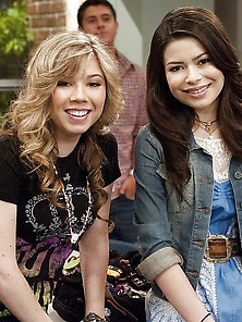 Jennette Mccurdy And Miranda Cosgrove