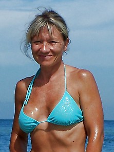 Nice Milf In Her 40's