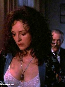 Bonnie Bedelia Ultimate Naked Bevy