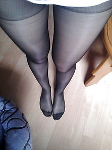 Polish Amateurs Show Pantyhose