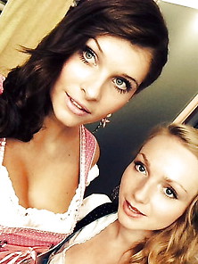 Sexy Dirndl Girls 232