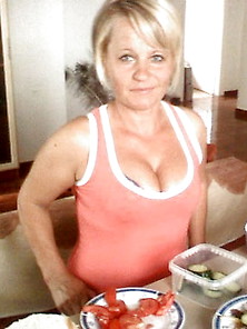 Hun Magyar Sexy Milf 33 Hungarian Mom Is A Whore