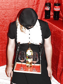 Sissymaid Serve Wine