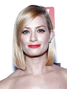 Beth Behrs 2