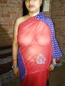 Desi Mature Aunty