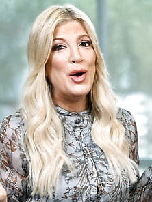 Tori Spelling Mostly 2019