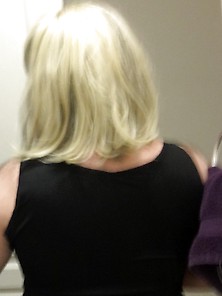 Blonde hottie gets drilled