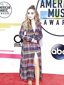 Sabrina Carpenter American Music Awards 11-19-17