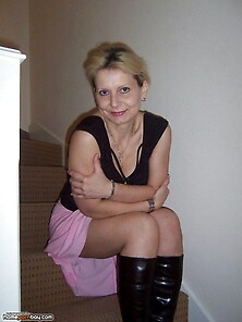 Mature Amateur Blonde Wife 6