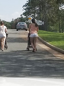 Sweet Asses In La Crosse Wi