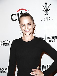 Mena Suvari