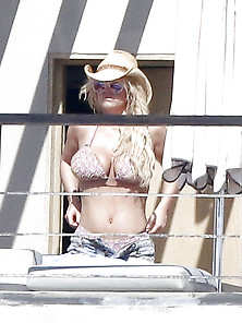 Jessica Simpson