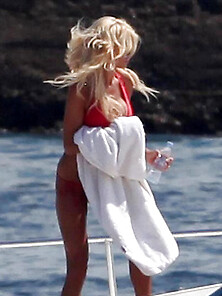 Sunkissed Victoria Silvstedt Flips Her Blonde Mane