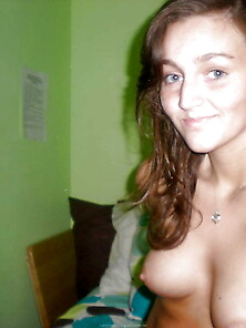 Teenage Amateur Gf In Her Room 44