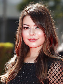 Miranda Cosgrove Pics