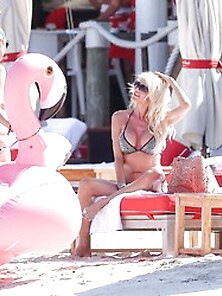 Victoria Silvstedt Nipple Peek In St.  Barts