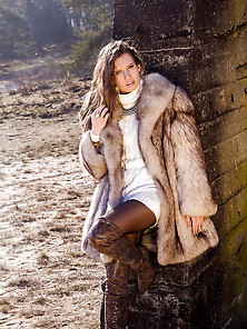 Woman In Fur 7