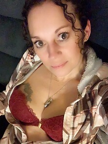 Amateur Mom Still Sexy