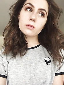 Dodie Clark