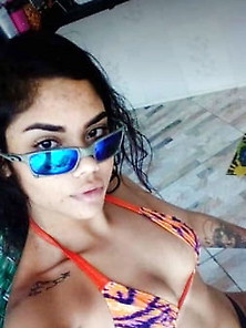 Giselly Novinha Cavalona Gostosa