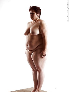 Bbw Standing Nude