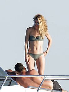 Doutzen Kroes Cameltoe On A Yacht In Formentera,  Spain