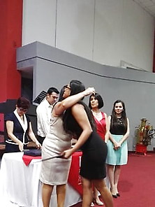 Voyeur En Graduacion Vestidos