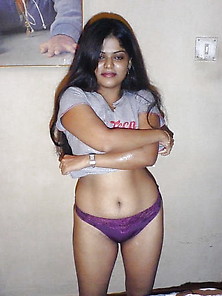 Indian Desi Neha Nair Full Set