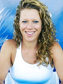 Tennis Babes: Laura Siegemund