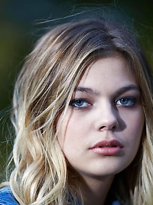 Louane Emera