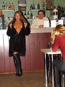 Cute Amateur Nude In Pub