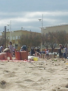 Les Sirenes Des Plages De La Mediterranee