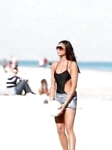 Sexy Alesha Dixon Beach Candids