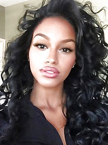 Fanny Neguesha (Super Sexy)