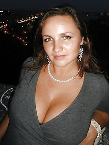 Busty Russian Woman 3147