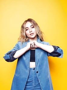 Sabrina Carpenter Tribeca Ff Portrait '19