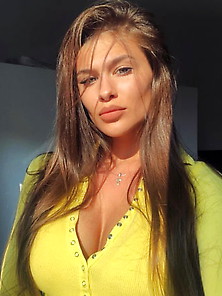 Serbian Busty Goddess Andrijana