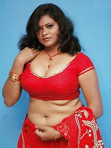 Desi Navel