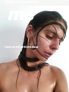 Yummy Babe Caitlin Stasey