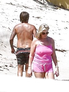 Penny Lancaster Pokies