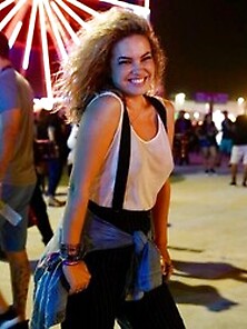 Lua Blanco Braless