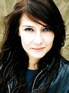 Carice Van Houten