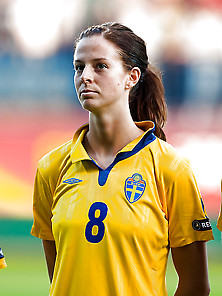 Lotta Schelin