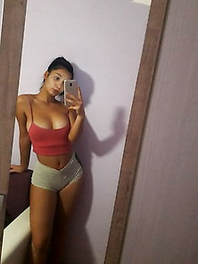 Nevena Serbian Hot Teen,  Komentarisite Seksi Kucku