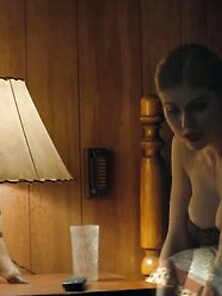 Alexandra Daddario Sexy