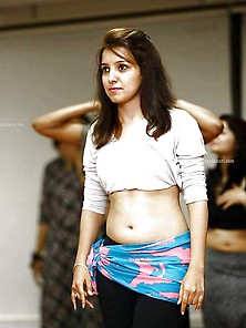 Indian Hot Navel Babes